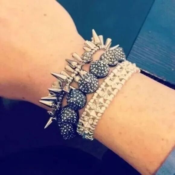 stella & dot ~ renegade cluster bracelet silver ~ edgy spikes - Picture 4 of 5